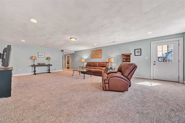 5244 Sundance RD, Salem, VA 24153