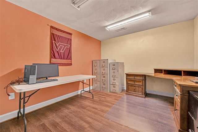 5244 Sundance RD, Salem, VA 24153