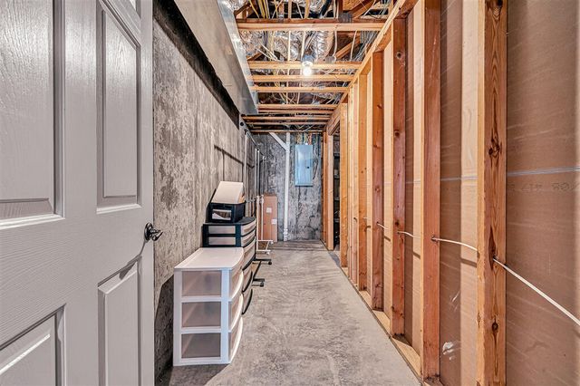 5244 Sundance RD, Salem, VA 24153