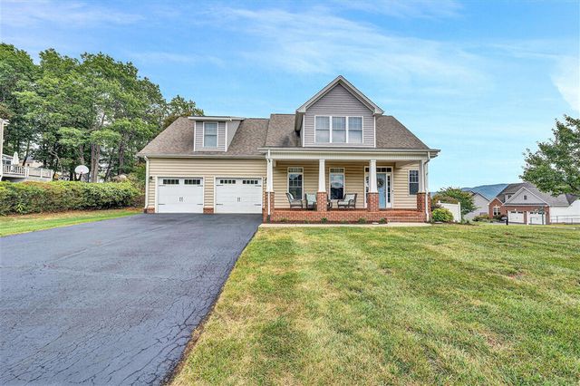 5244 Sundance RD, Salem, VA 24153