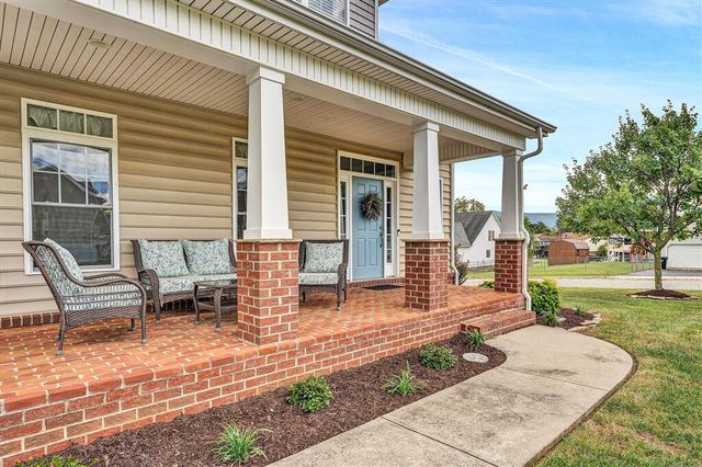 5244 Sundance RD, Salem, VA 24153