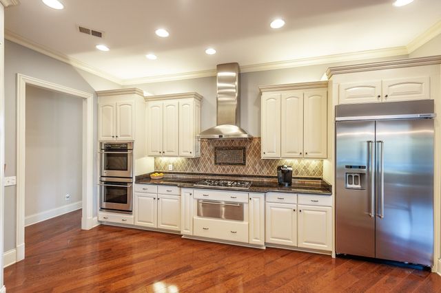 2436 Long Hollow Pike, Hendersonville, TN 37075