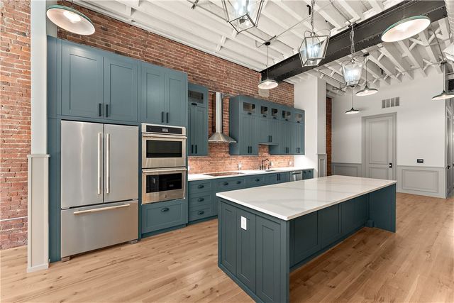 915 Liberty Ave 3, Downtown Pgh, PA 15222