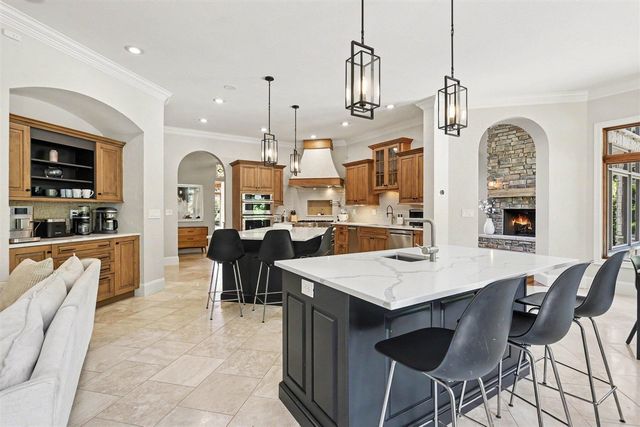 4945 S Stockbridge Drive, Saint Joseph, MI 49085
