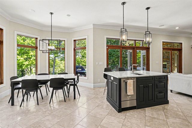 4945 S Stockbridge Drive, Saint Joseph, MI 49085