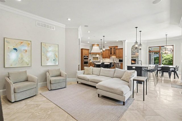 4945 S Stockbridge Drive, Saint Joseph, MI 49085