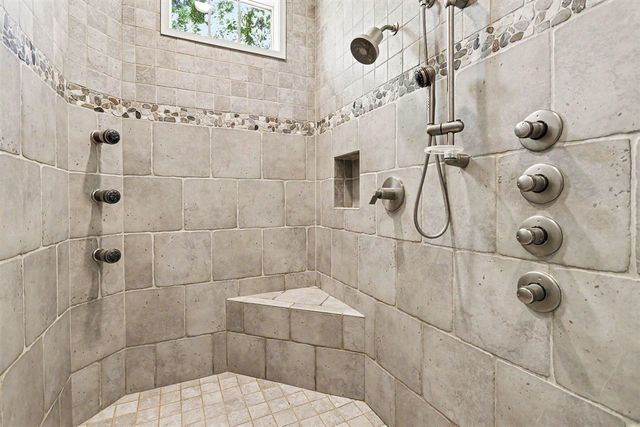 4945 S Stockbridge Drive, Saint Joseph, MI 49085