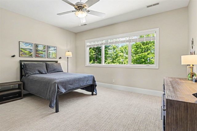 4945 S Stockbridge Drive, Saint Joseph, MI 49085