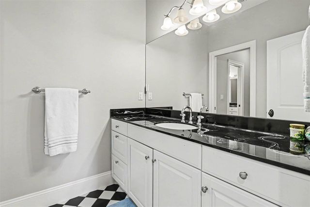 4945 S Stockbridge Drive, Saint Joseph, MI 49085