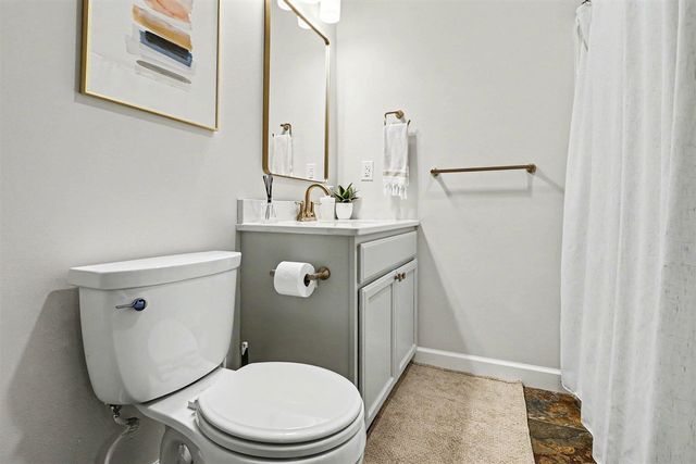 4945 S Stockbridge Drive, Saint Joseph, MI 49085