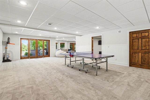 4945 S Stockbridge Drive, Saint Joseph, MI 49085