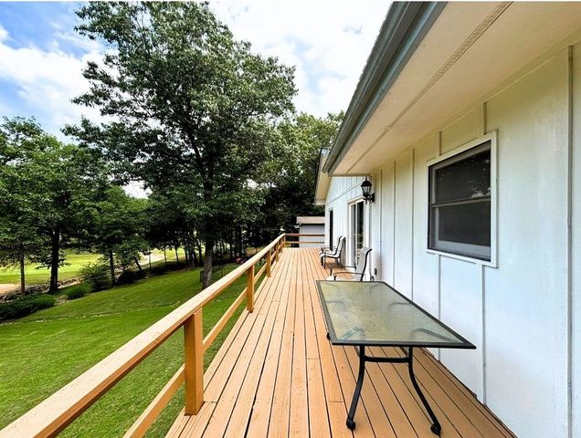 121 Cherokee Road, Cherokee Village, AR 72529