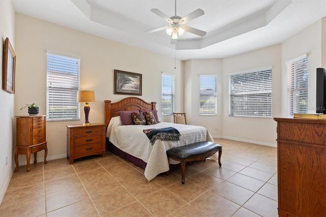 5311 GALLEY WAY, Oxford, FL 34484