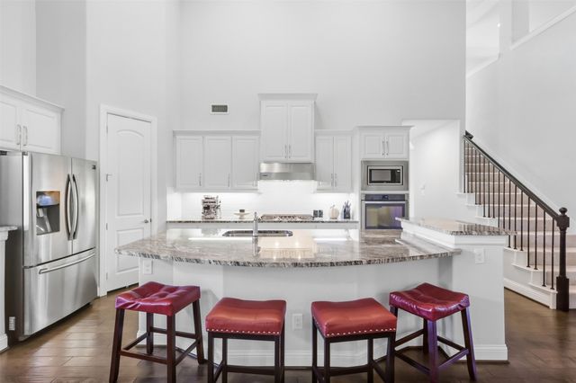 4028 Alpine Rose Court, Fort Worth, TX 76262