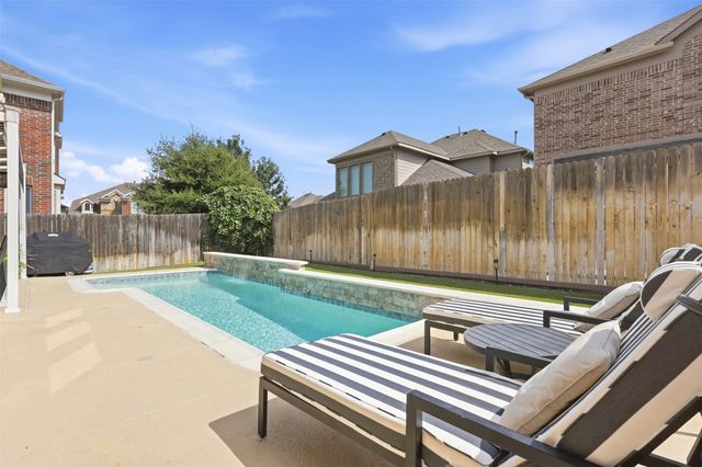 4028 Alpine Rose Court, Fort Worth, TX 76262