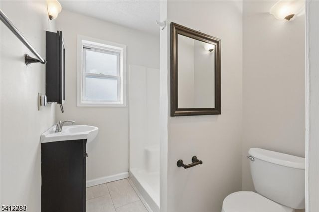 811 Mountain Ave, Bound Brook Boro, NJ 08805