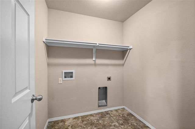 630 Saddlehorn Drive, Centerton, AR 72719