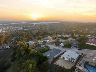 4985 Pacifica, San Diego, CA 92109