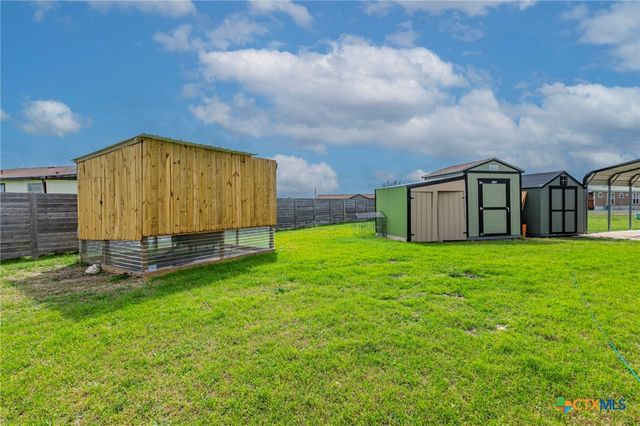 300 Troy View Drive, Troy, TX 76579