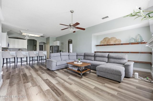 2143 WILLESDON Drive E, Jacksonville, FL 32246