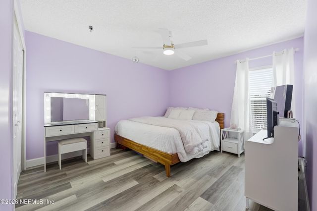 2143 WILLESDON Drive E, Jacksonville, FL 32246