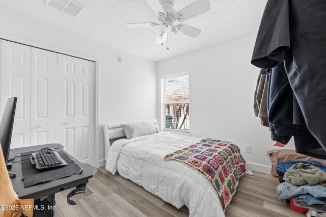 2143 WILLESDON Drive E, Jacksonville, FL 32246