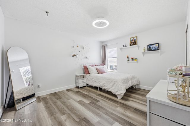 2143 WILLESDON Drive E, Jacksonville, FL 32246