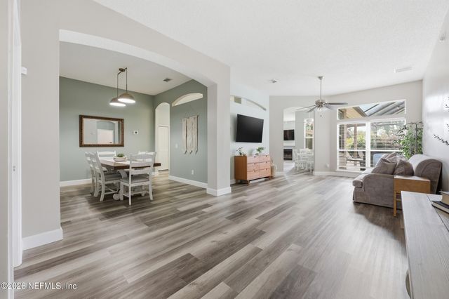 2143 WILLESDON Drive E, Jacksonville, FL 32246