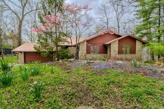 2622 E Spicewood Court, Bloomington, IN 47401