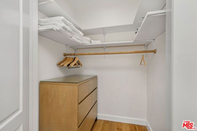 2101 Ocean Avenue 17, Santa Monica, CA 90405