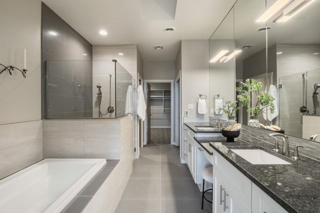 52 Mill Road NW, Albuquerque, NM 87120