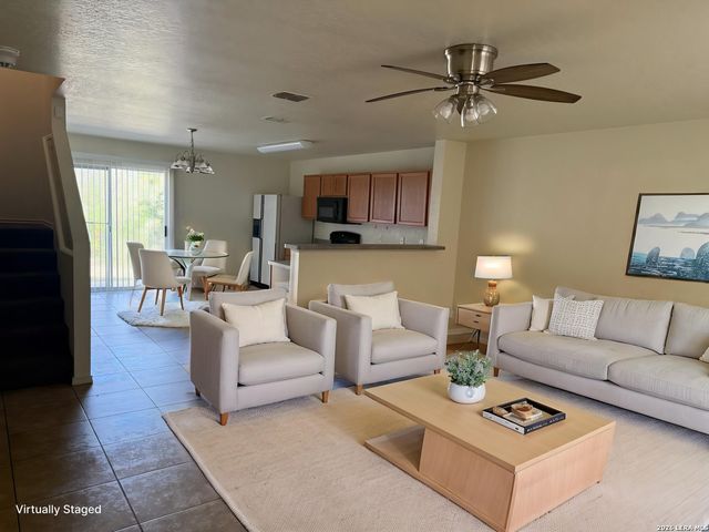 7819 Horse Holw, San Antonio, TX 78244