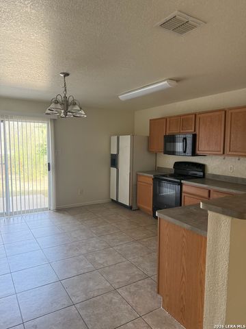 7819 Horse Holw, San Antonio, TX 78244