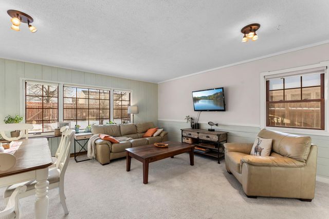 1908 Wordsworth Avenue, Saint Paul, MN 55116