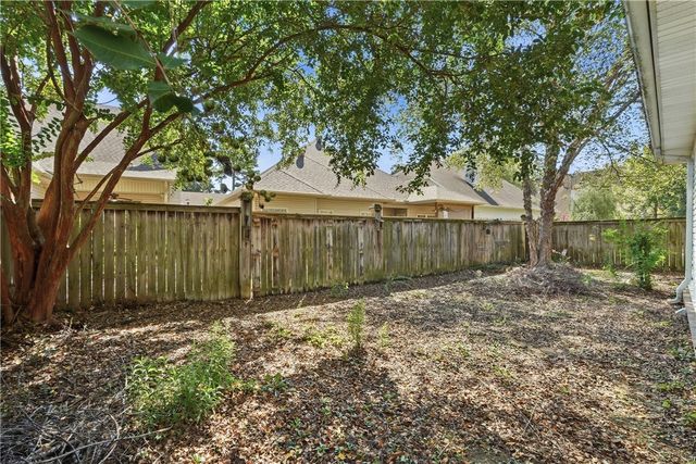 42 Courtside Place, Littlerock, AR 72210