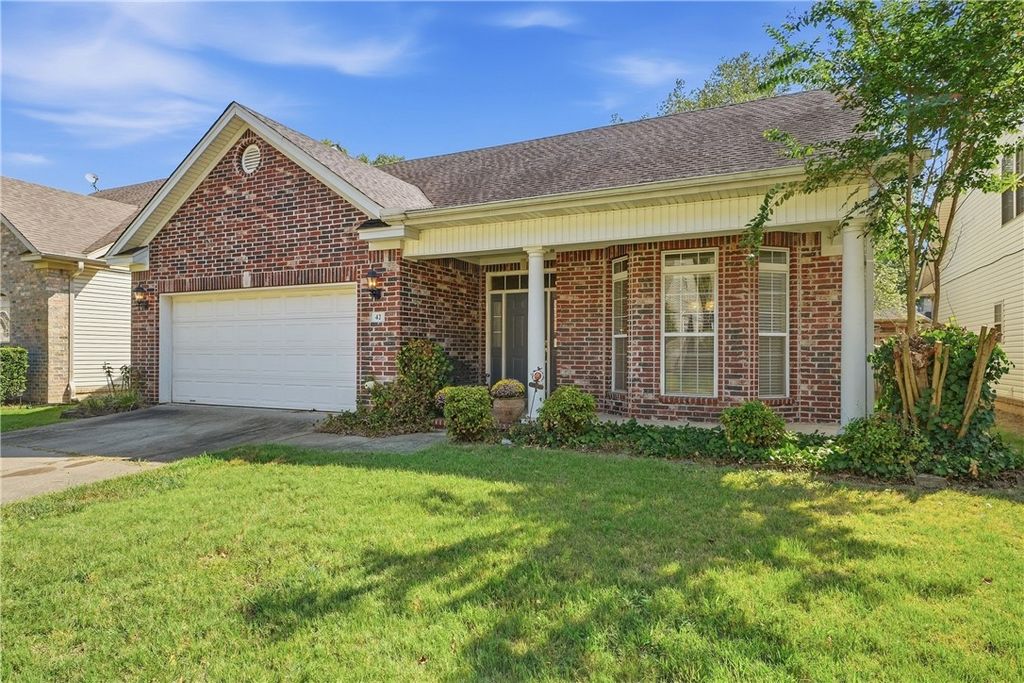 42 Courtside Place, Littlerock, AR 72210