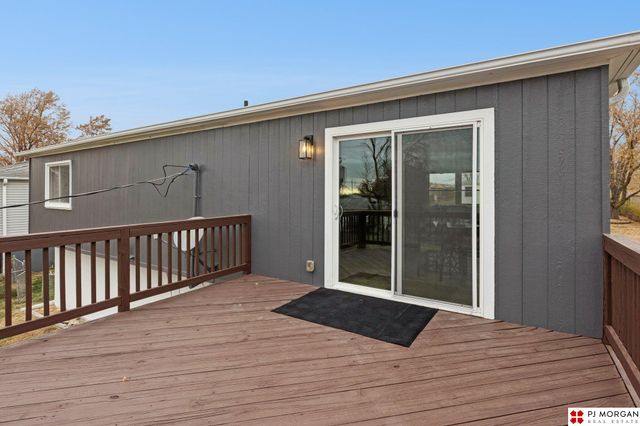 455 Hilltop Avenue, Springfield, NE 68059