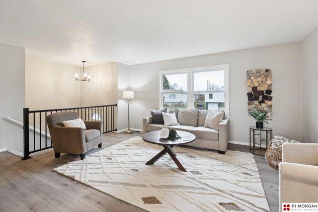 455 Hilltop Avenue, Springfield, NE 68059