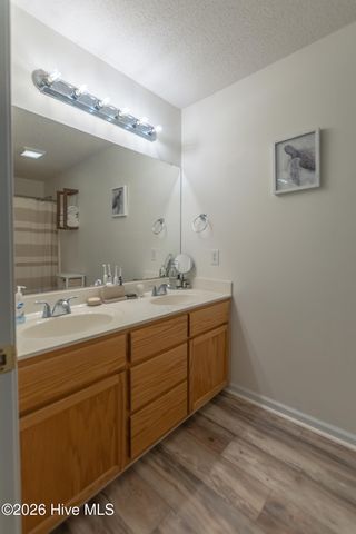 206 Hominy Court, Hubert, NC 28539