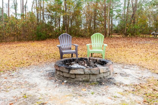 206 Hominy Court, Hubert, NC 28539