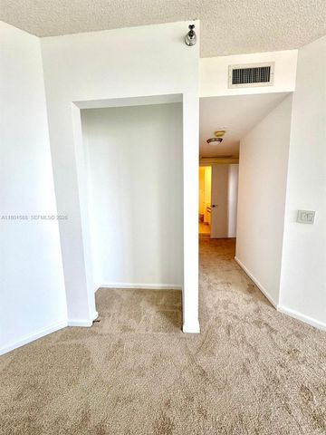 3610 Yacht Club Dr 810, Aventura, FL 33180