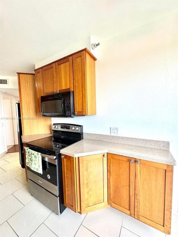 3610 Yacht Club Dr 810, Aventura, FL 33180