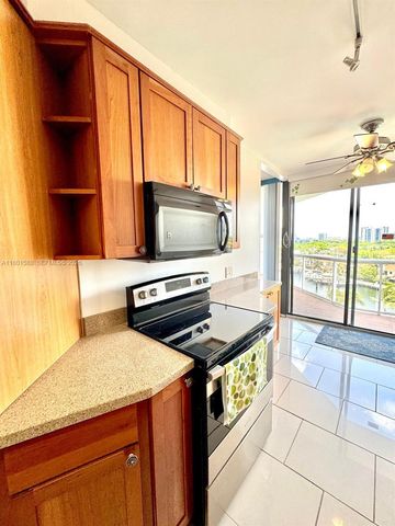 3610 Yacht Club Dr 810, Aventura, FL 33180