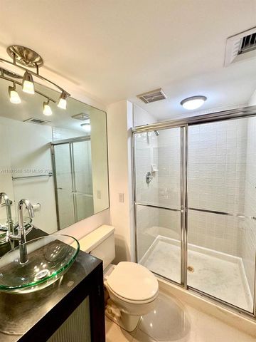 3610 Yacht Club Dr 810, Aventura, FL 33180