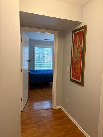 1508 W Pheasant Trail Drive 1, Arlington Heights, IL 60004