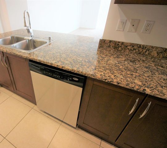 350 N Federal Highway 1404-S, Boynton Beach, FL 33435