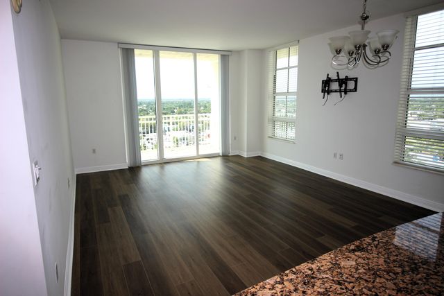 350 N Federal Highway 1404-S, Boynton Beach, FL 33435