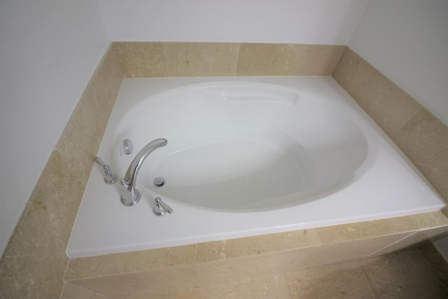 350 N Federal Highway 1404-S, Boynton Beach, FL 33435