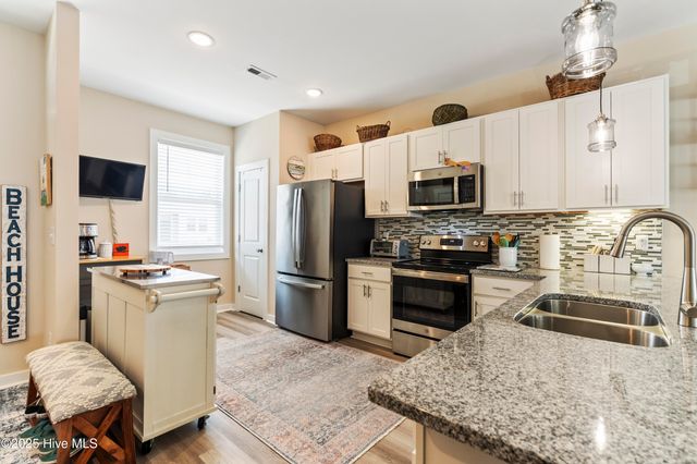 326 Starfish Lane, N Topsail Beach, NC 28460