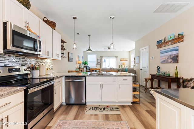 326 Starfish Lane, N Topsail Beach, NC 28460